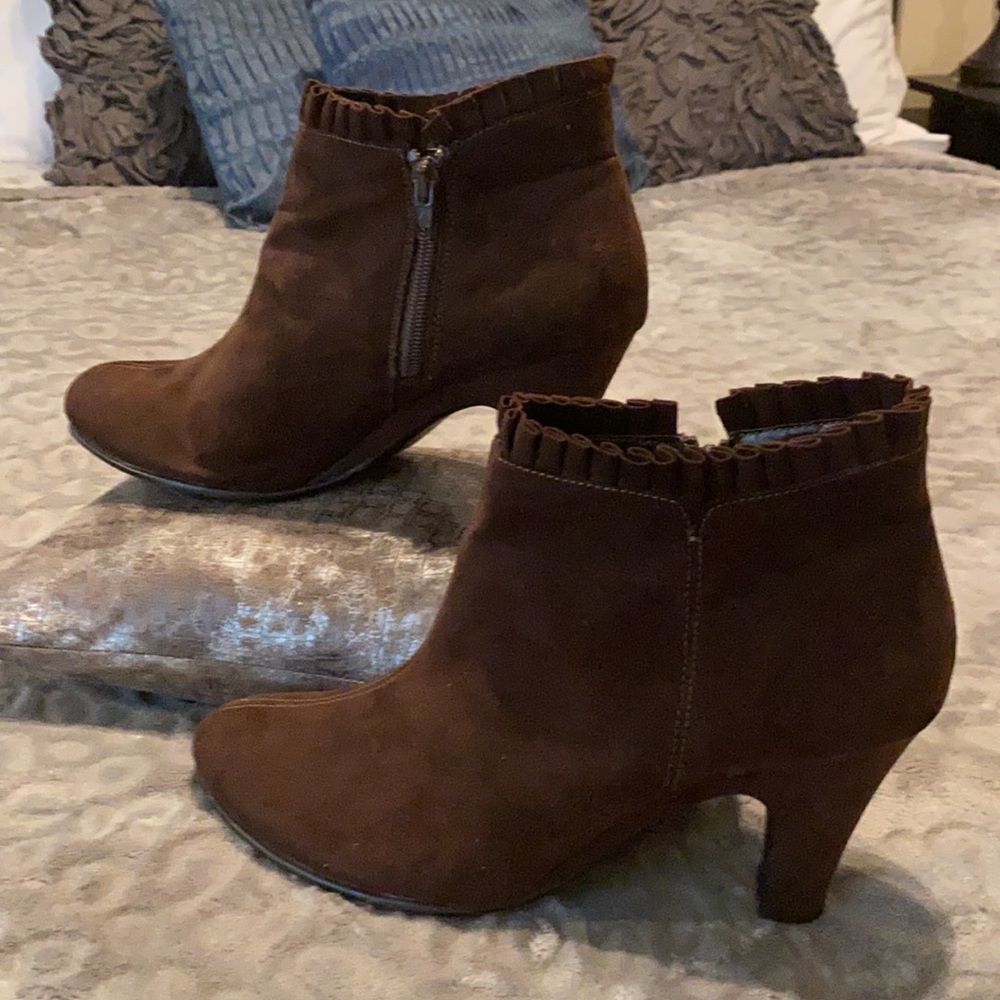 EUC Aerosols Boots